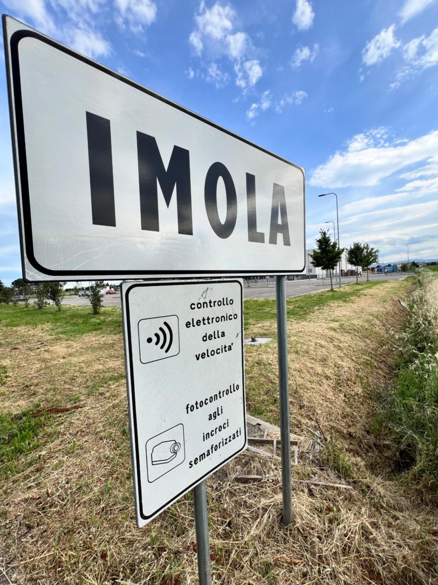 La Casa Di Giada Uscita Autostrada Di Imola 이몰라 외부 사진
